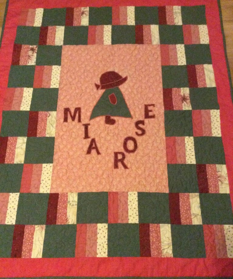 Mia Rose Quilt Quilted blanket with a little girl motif and girls name